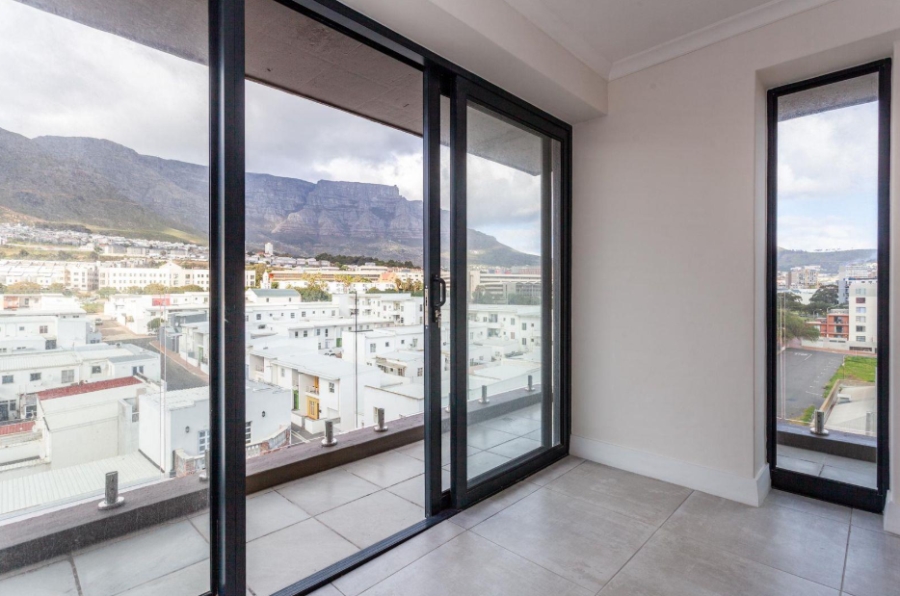 2 Bedroom Property for Sale in Zonnebloem Western Cape